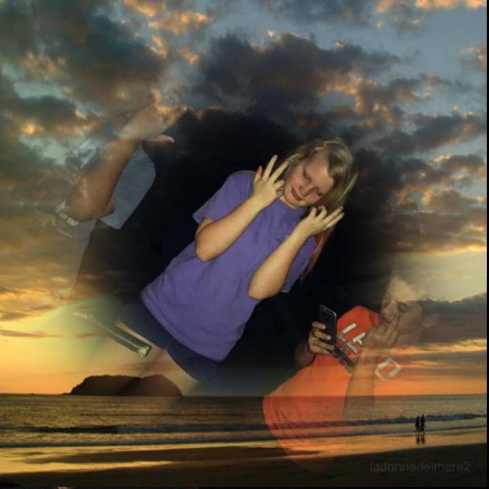 Meet your Posher, Caitlyn